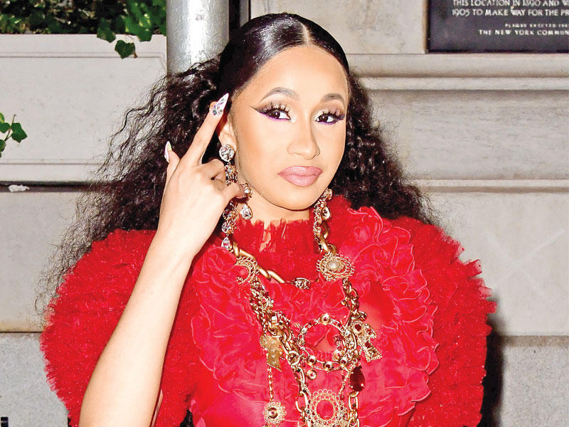 مطربة الراب كاردي بي