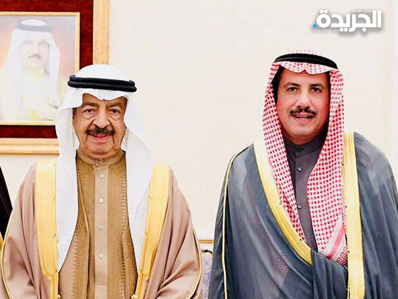 رئيس الوزراء البحريني الأمير خليفة بن سلمان وسفير الكويت لدى البحرين عزام الصباح 