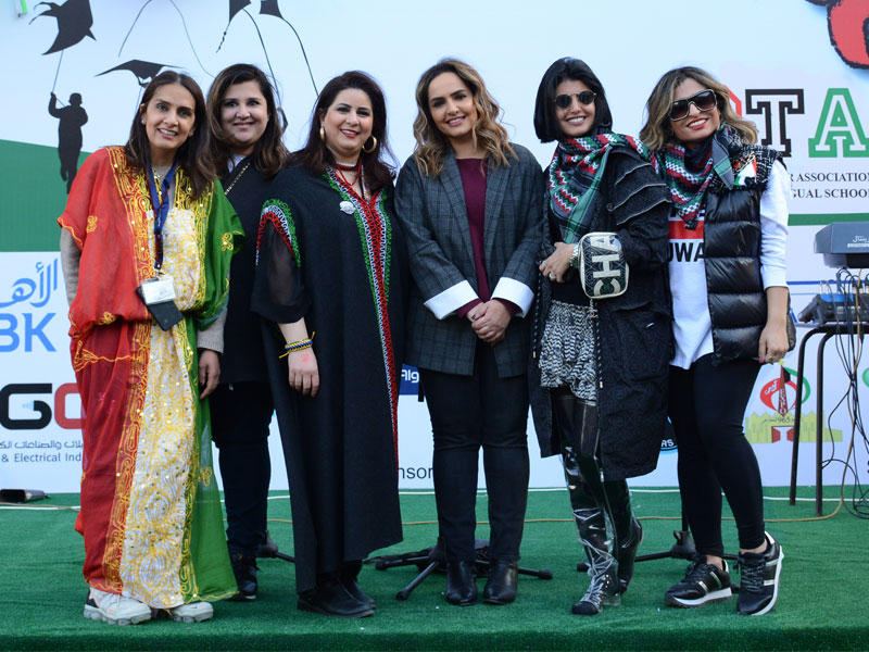 سحر الذربان مع ممثلي مجلس الآباء والمعلمين