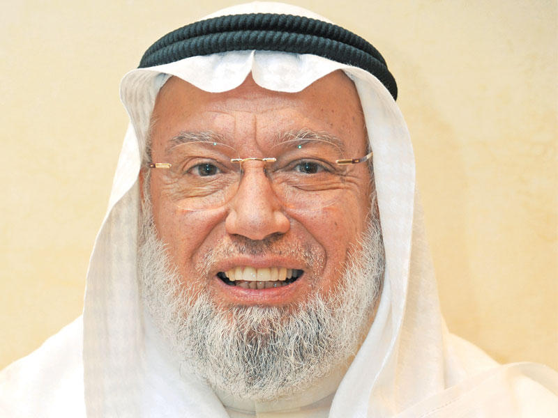 النائب والوزير السابق أحمد باقر