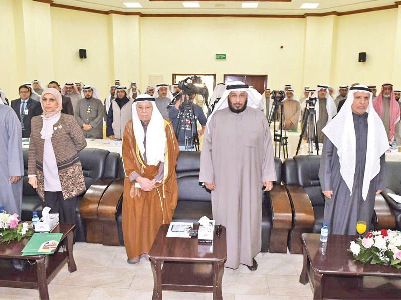 الخراز في افتتاح لقاء اتحاد المبرات