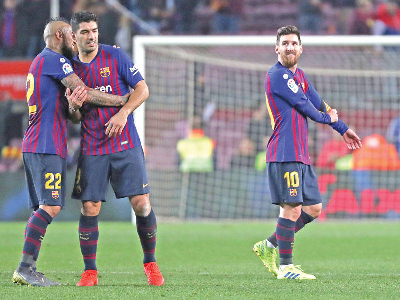 لاعبو برشلونة خلال مباراة سابقة