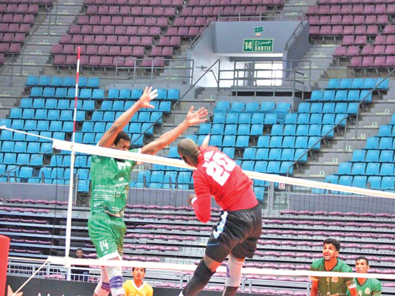 ضربة ساحقة من التونسي حمزة بن الهادي 