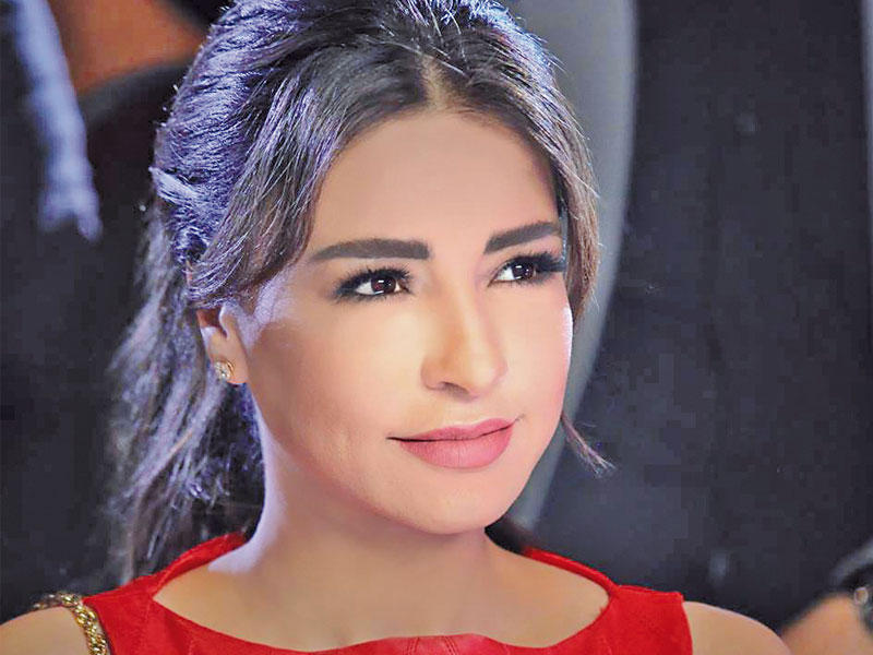 الممثلة اللبنانية ​ماغي بو غصن