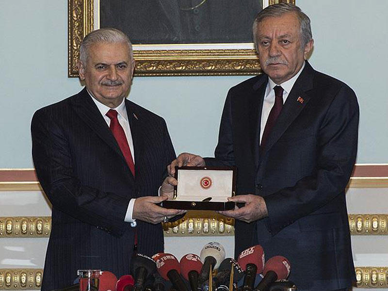 رئيس البرلمان التركي بن علي يلدريم