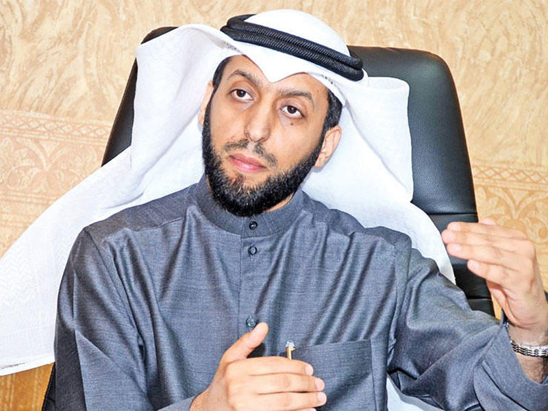  رئيس جمعية المعلمين مطيع العجمي