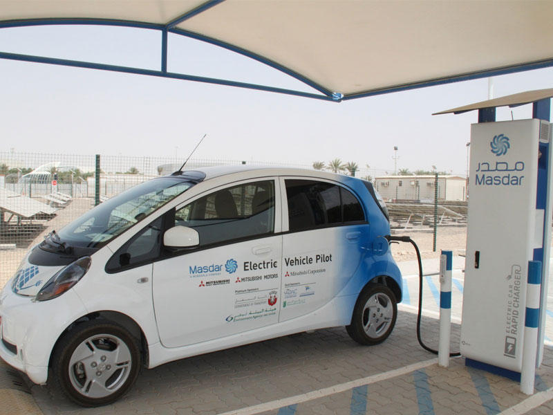 سيارة كهربائية