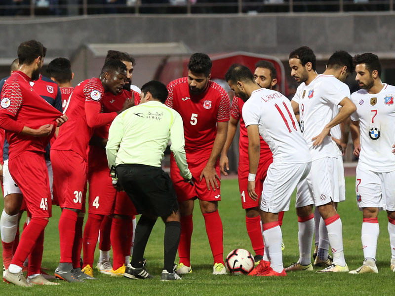 لحمر قبل تسجيل هدف الكويت الثاني