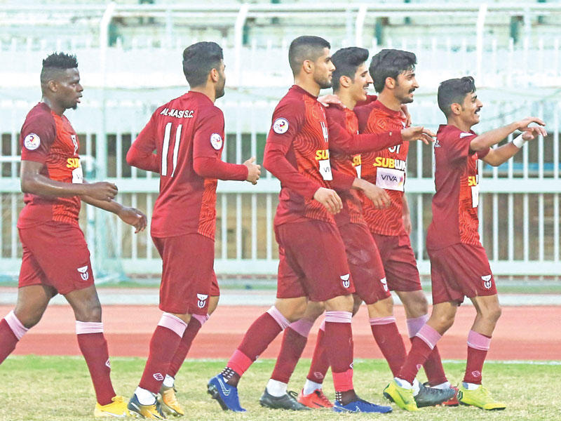 احتفال لاعبي النصر بعد الهدف الثاني