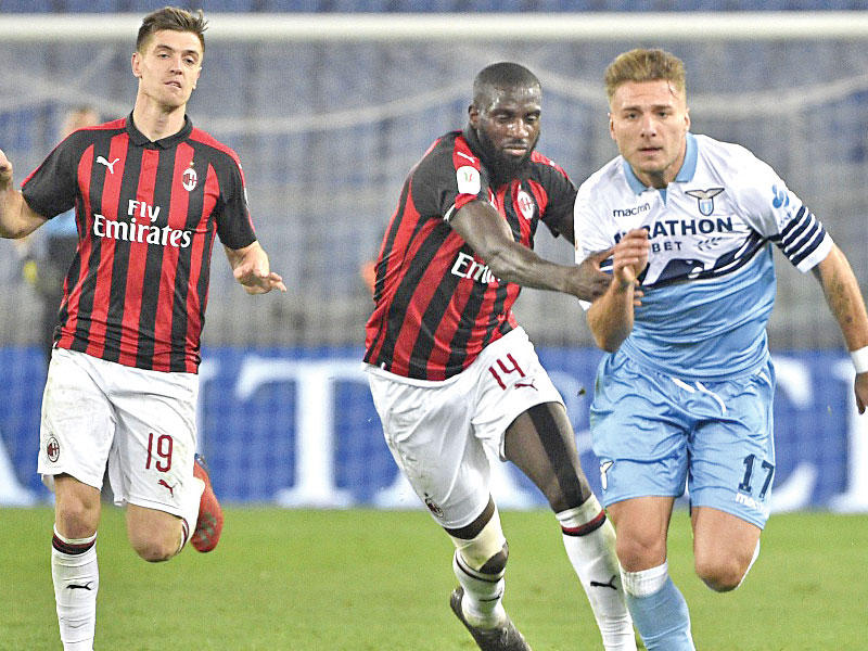 جانب من مباراة لاتسيو وميلان