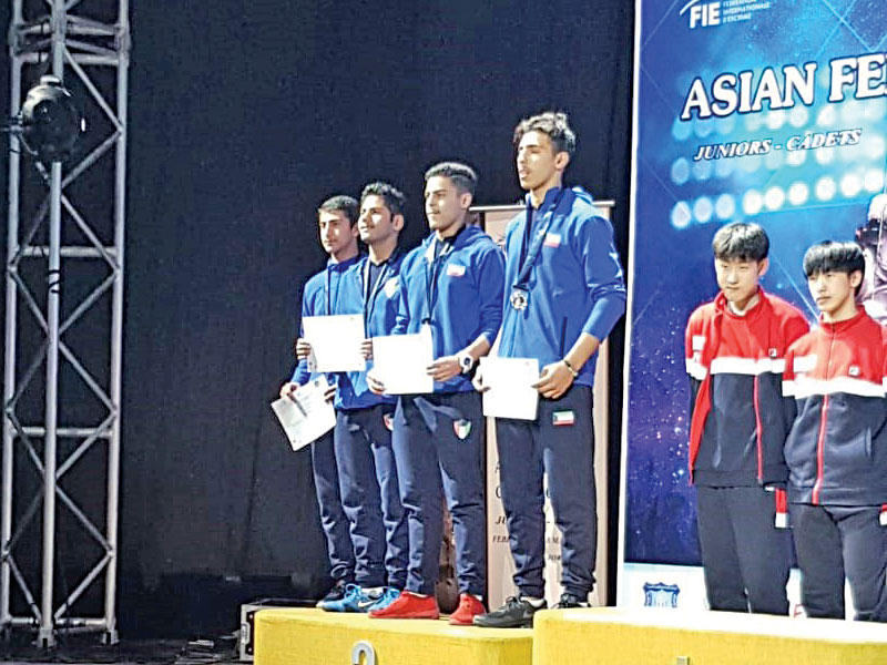 أشبال منتخب الكويت على منصة التتويج