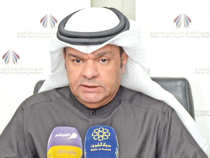 الناشي متحدثاً خلال المؤتمر الصحافي أمس (تصوير ميلاد غالي)