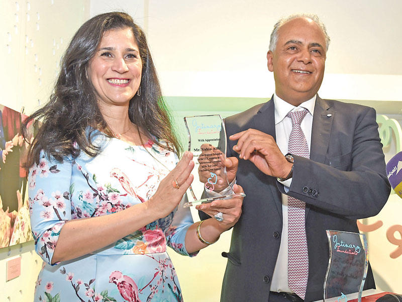 الشيخة انتصار الصباح مع یحیى علیبي 