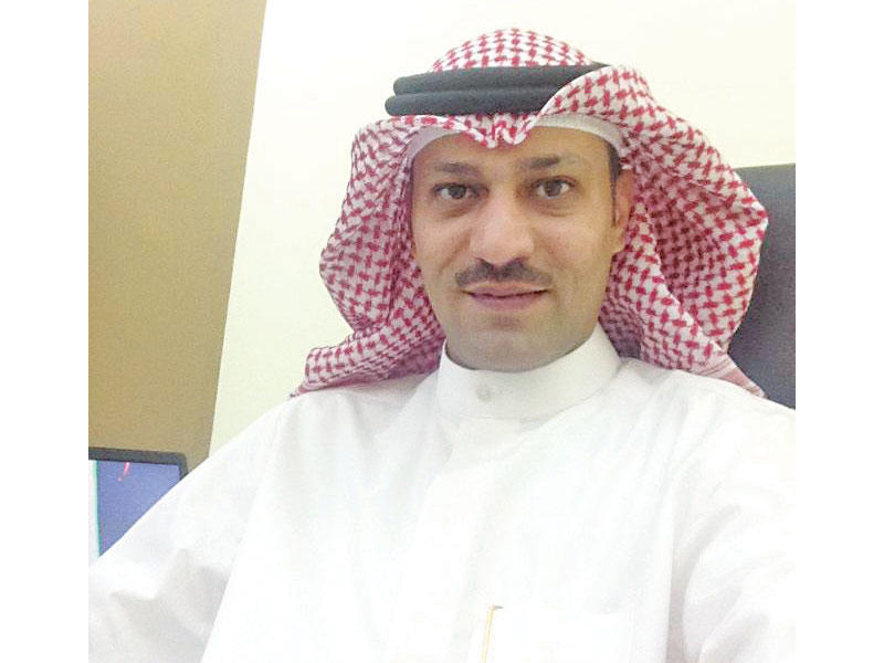 مراقب تراخيص الإعلانات بإدارة تراخيص الخدمات البلدية بفرع بلدية محافظة الفروانية، سليمان المرشود