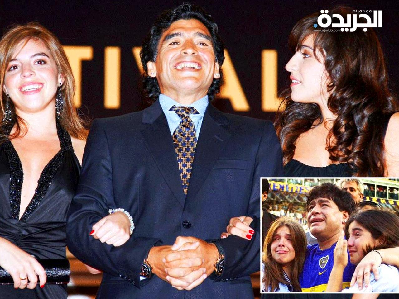 جيانينا وأختها دالما مع والدهما