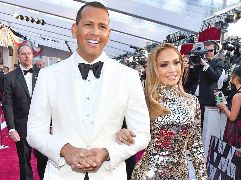 جنيفير لوبيز و أليكس رودريغيز