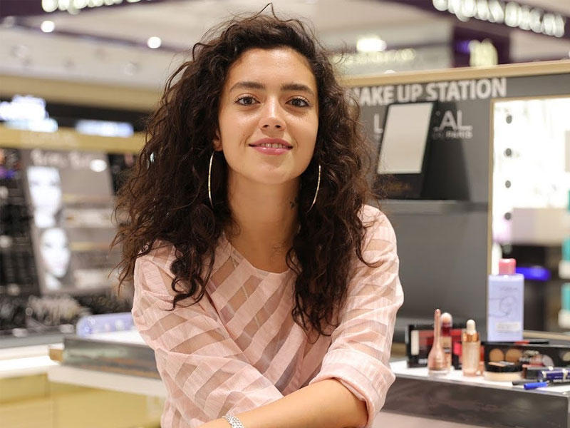 ستيفاني عطا الله