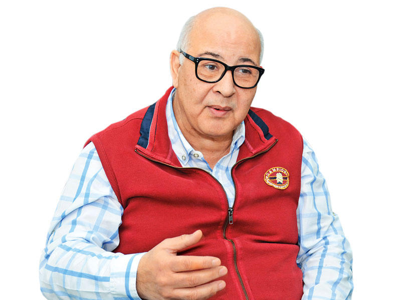 رئيس قسم العظام في مركز«عناية الطبي»، د. جورج دباغ