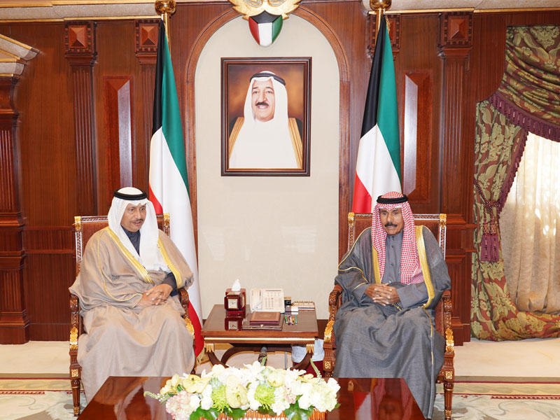 ولي العهد مستقبلاً رئيس الوزراء أمس