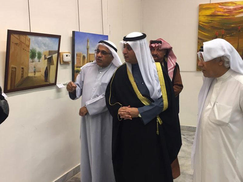 الدويش والياسين خلال المعرض