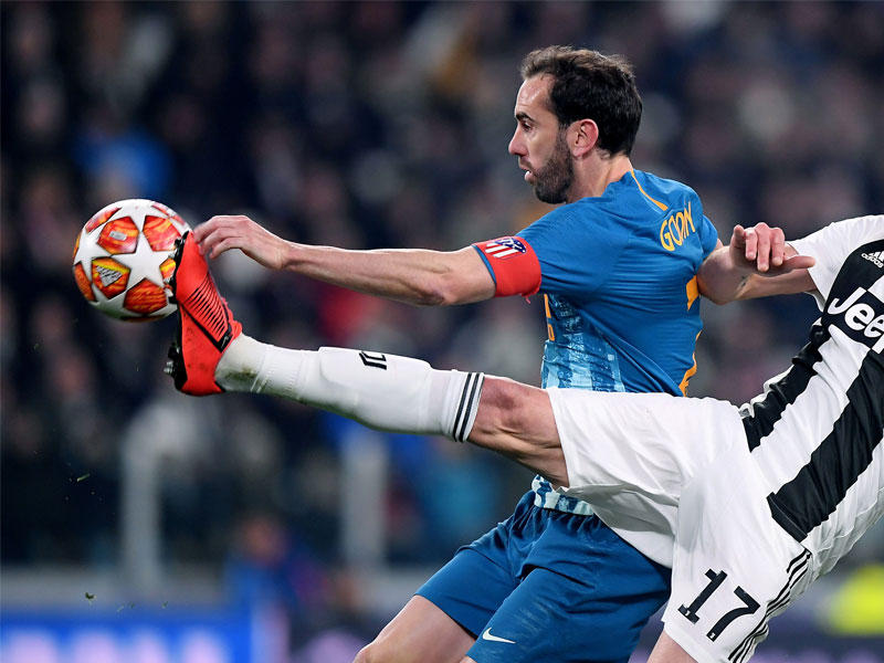 مدافع وقائد فريق أتلتيكو مدريد الإسباني لكرة القدم دييغو غودين