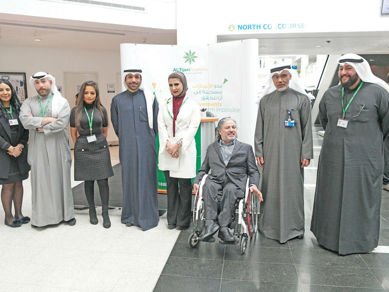 مشاركة «التجاري» في المعرض