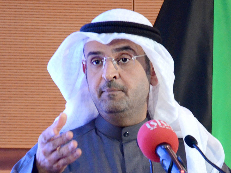 وزير المالية د. نايف الحجرف