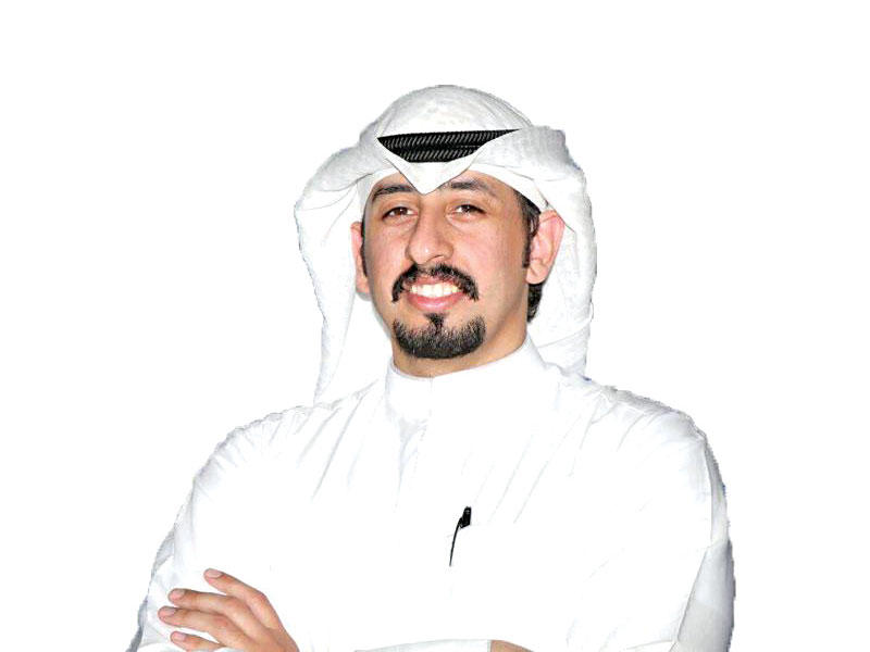 مدير العلاقات العامة في الكلية إبراهيم المطوع