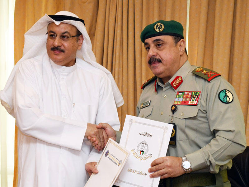 الرفاعي والعسعوسي يتبادلان المذكرة