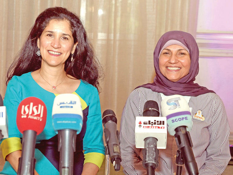 الشيخة انتصار الصباح خلال المؤتمر الصحافي 