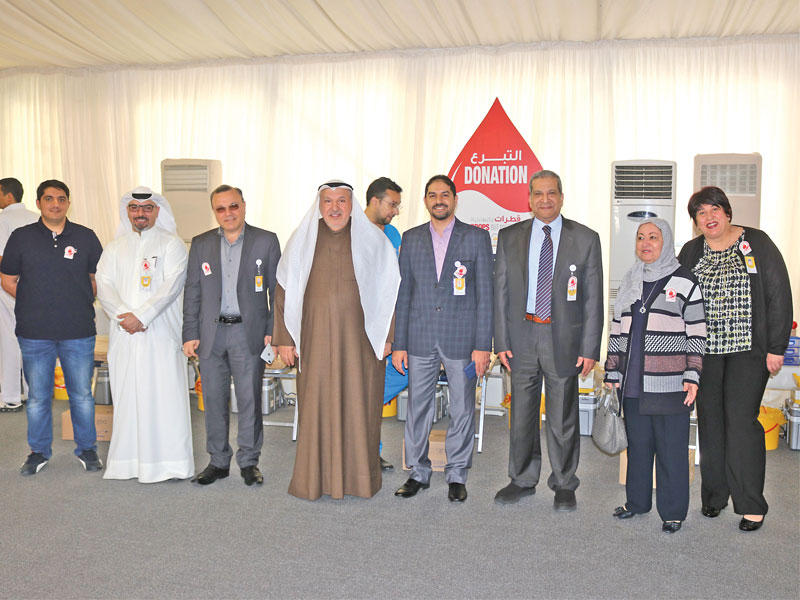 مسؤولو «دار الشفاء» خلال انطلاق الحملة