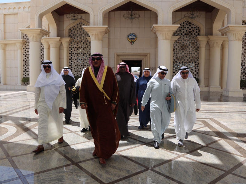  الشيخ صباح خالد الحمد الصباح نائب رئيس مجلس الوزراء وزير الخارجية الكويتي البلاد يتوجه إلى عاصمة الجمهورية التونسية الشقيقة لترؤس وفد دولة الكويت المشارك في الاجتماع الوزاري التحضيري لأعمال الدورة ال30 لمجلس جامعة الدول العربية 