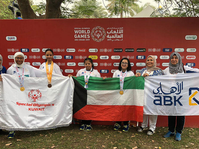 مشاركات و إداريات نادي الطموح الرياضي لذوي الإعاقة في أبو ظبي