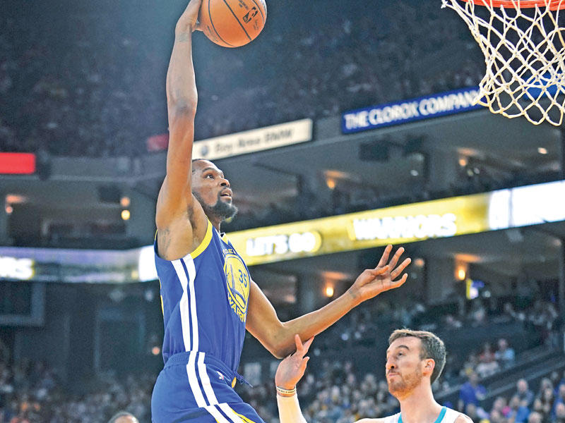 دورانت نجم غولدن ستايت يسجل في سلة هورنتس