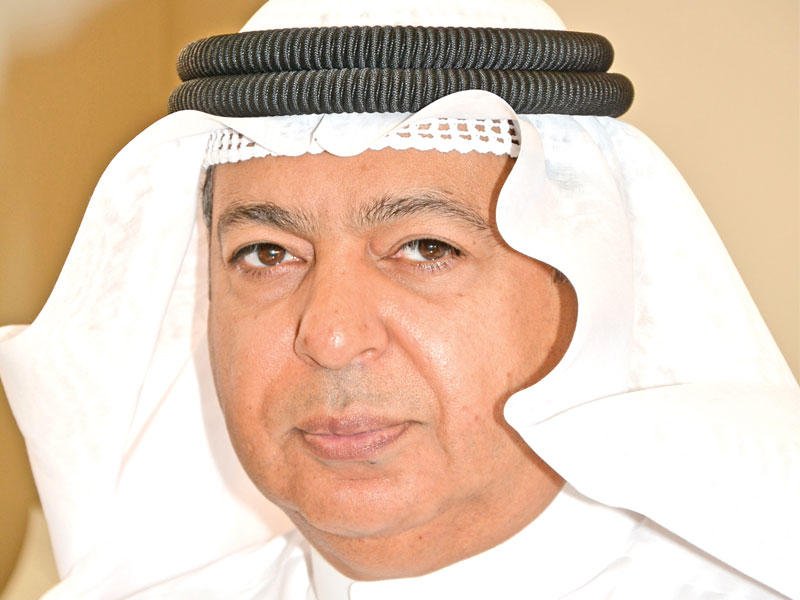  صقر السجاري نائب الأمين العام للإدارة والخدمات المساندة في الأمانة العامة للأوقاف