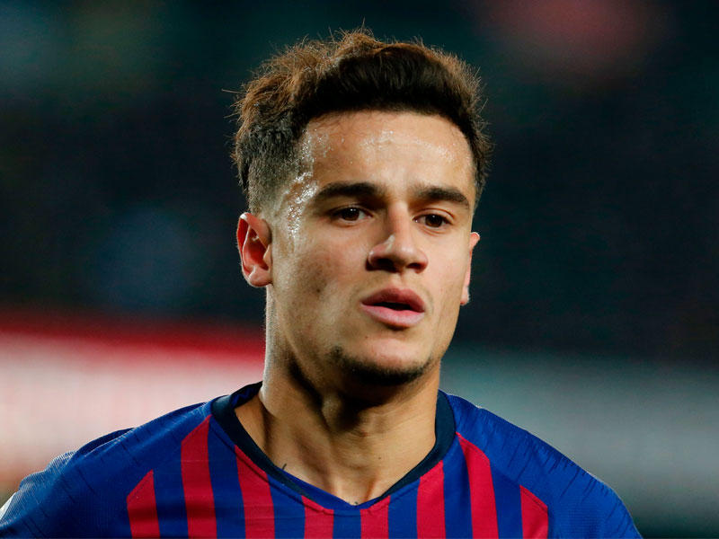 نجم الوسط البرازيلي الدولي، فيليبي كوتينيو