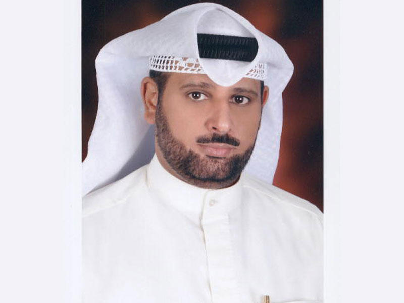 رئيس اتحاد نقابات العاملين بالقطاع الحكومي حسين العازمي