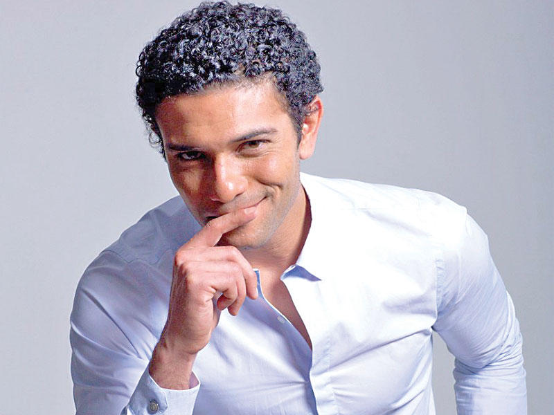 الفنان آسر ياسين