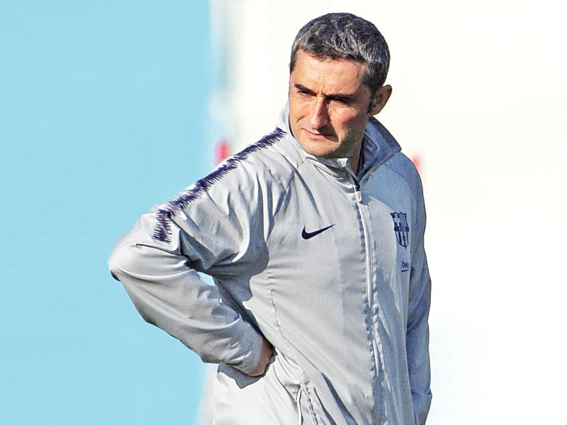 المدير الفني إرنستو فالفيردي