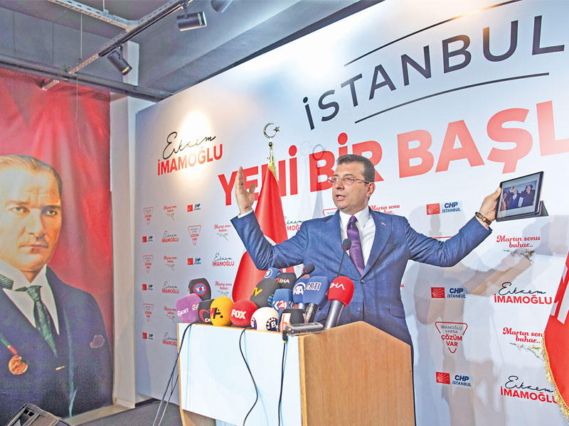 إمام أوغلو متحدّثاً خلال مؤتمر صحافي في إسطنبول أمسt(أي بي آي)