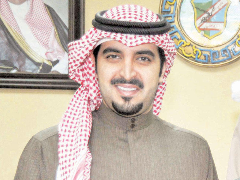 رئيس نادي السالمية الشيخ تركي اليوسف