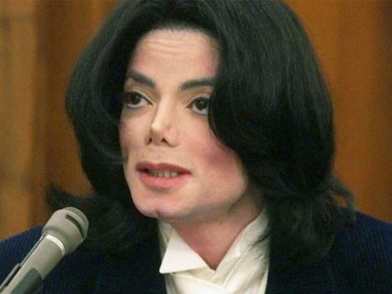 نجم البوب الأميركي الراحل مايكل جاكسون