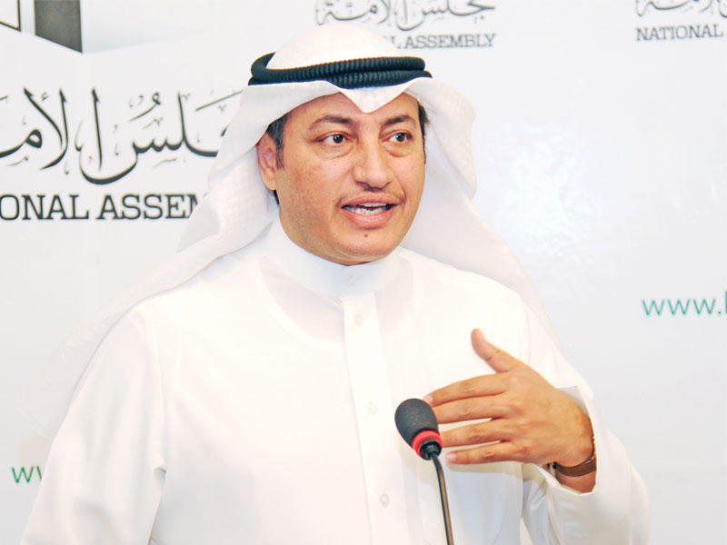 النائب عسكر العنزي