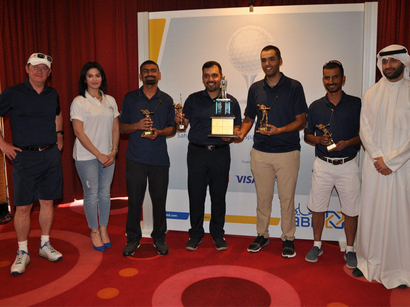 تكريم الفائزين بالجوائز