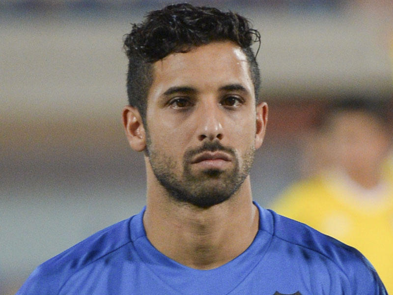 لاعب الفريق الأول لكرة القدم طلال الفاضل