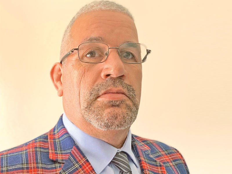 الأديب المغربي عبدالنور مزين 