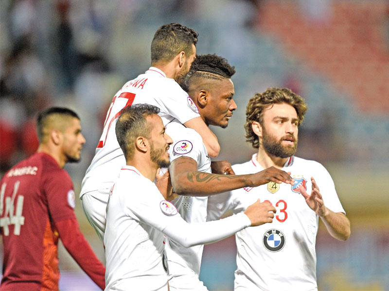 لاعبو الكويت في لقاء سابق