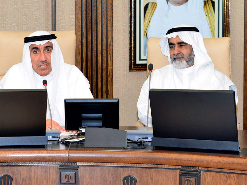 الأنصاري متحدثاًn