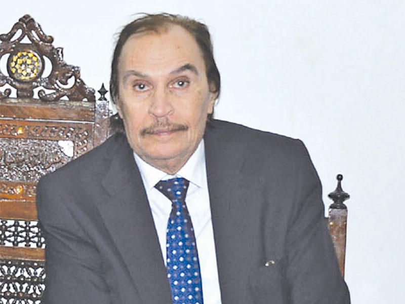 عزت العلايلي