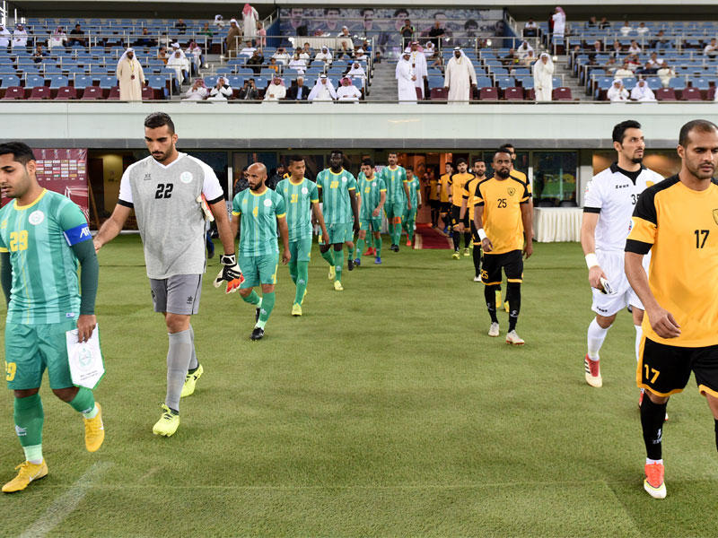 جانب من لقاء القادسية والمالكية البحريني في الكويت